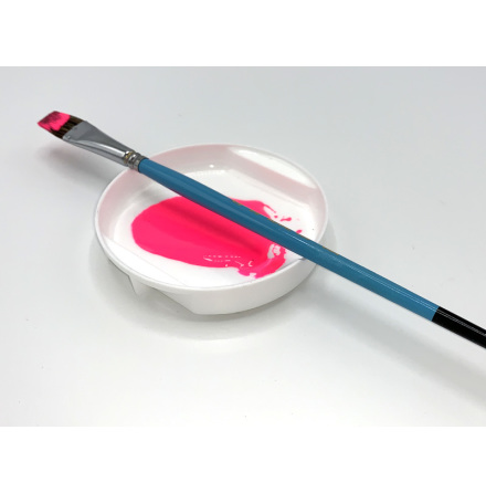 Plastsk�l med penselh�llare